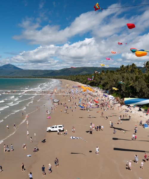 yacht club menu port douglas