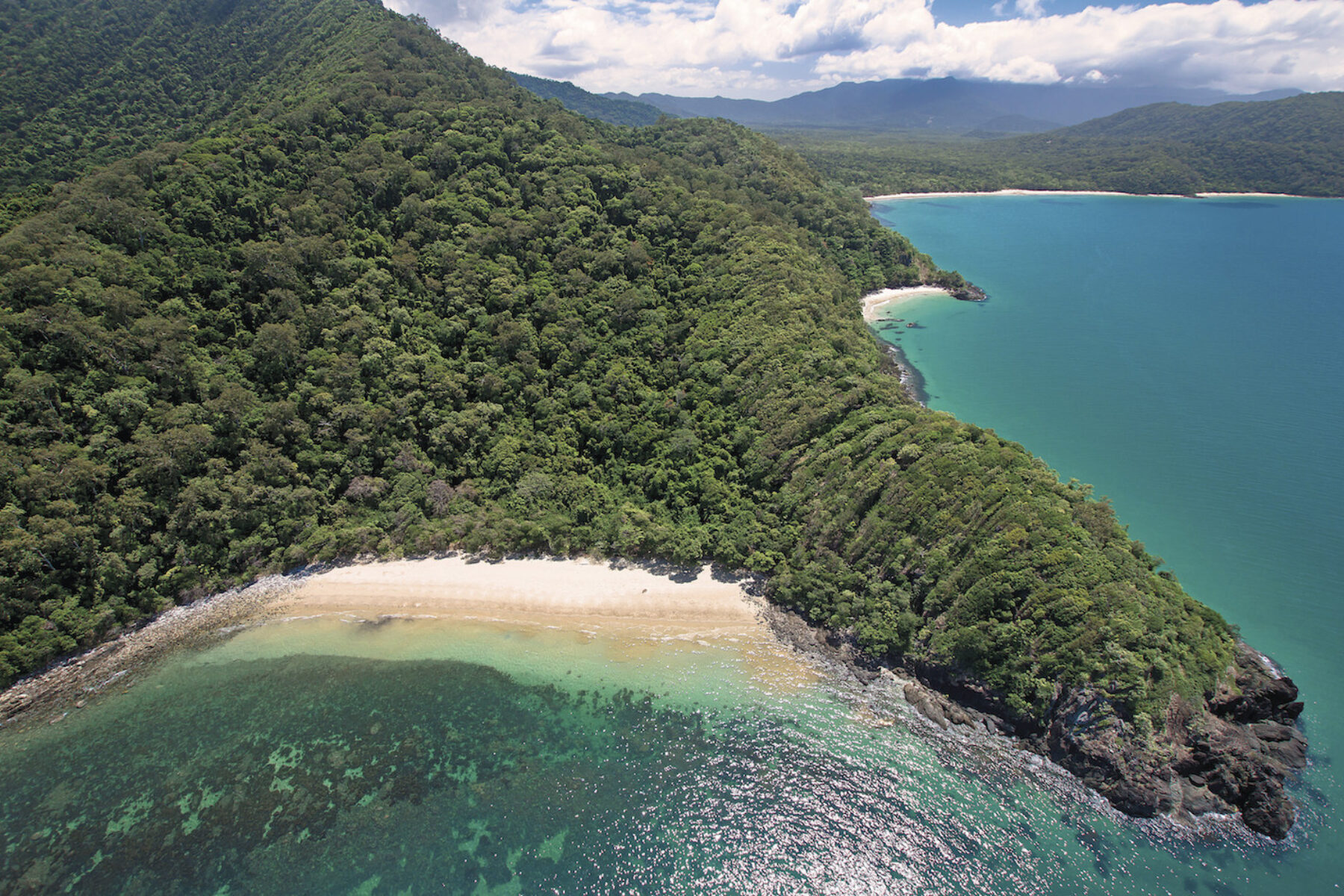 daintree-cape-tribulation-rainforest-meets-reef-aerial