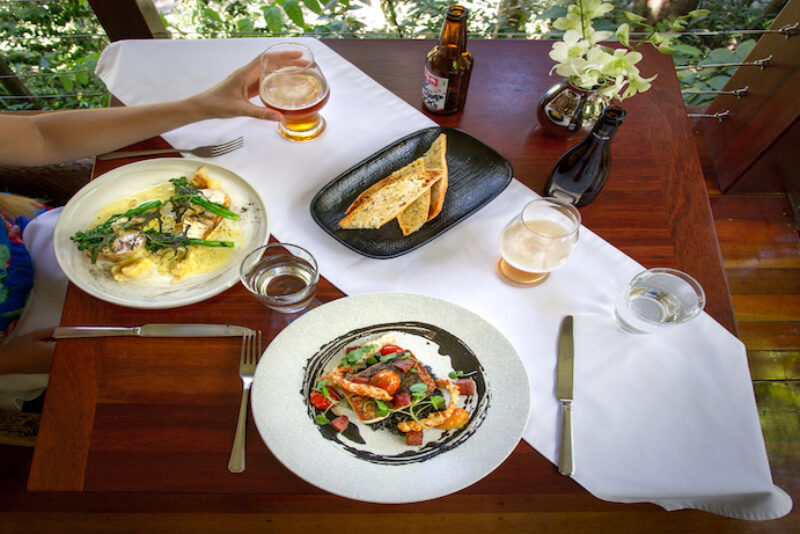 thala-beach-nature-reserve-ospreys-restaurant-food-dining-setup