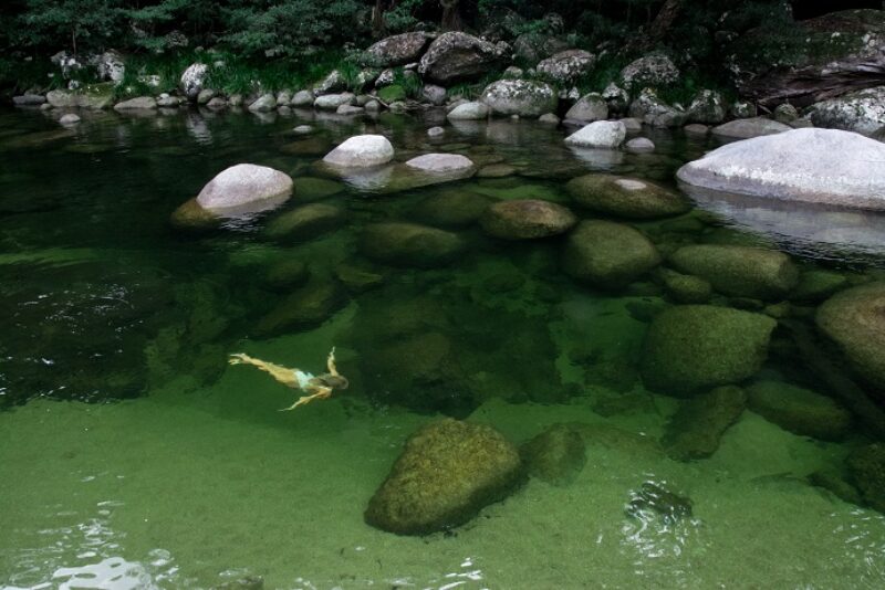 mossman-gorge-river-silky-oaks-billabong-swimming