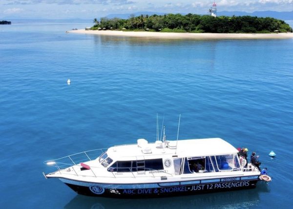 great barrier reef day tour from port douglas