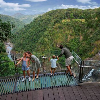 Down Under Tours Skyrail Rainforest Cableway The Edge Lookout Barron Gorge family 1 Resized