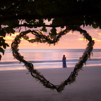 cape-tribulation-heart-sunset-girl-daintree-rainforest